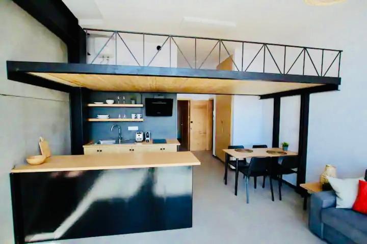 Sunrise Pozo Izquierdo Home מראה חיצוני תמונה